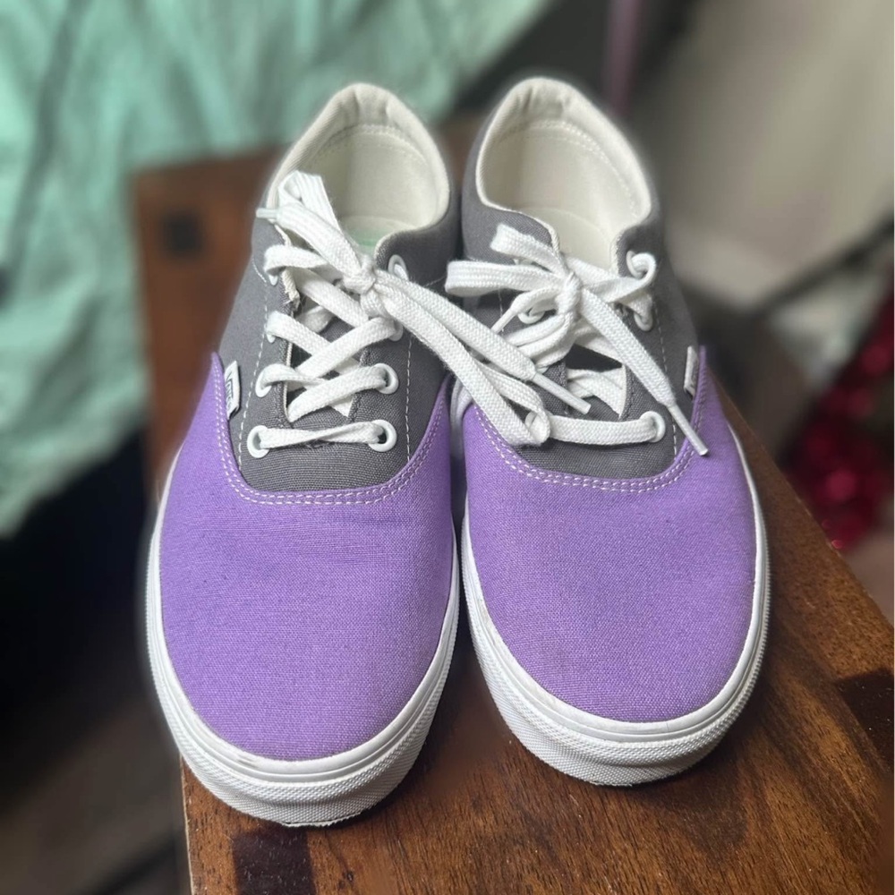 Vans Era Retro Sport sneakers in the Quiet Shade and Fairy Wren womens sz 9